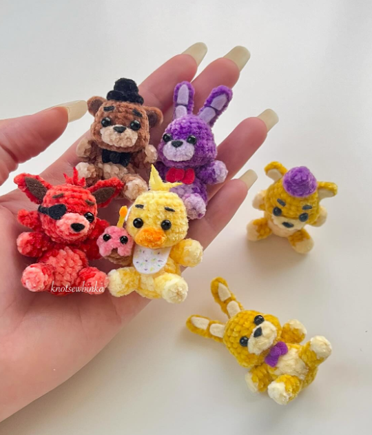 hor hor hor hor hor hor hor hor hor hor hor hor hor 🐻 (it’s canon now btw)